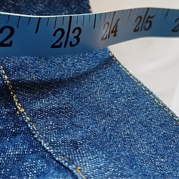 Coldwater Creek denim jacket with floral stitching. Size L - Picture 7 of 7